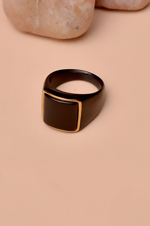 Gifting Black Ring