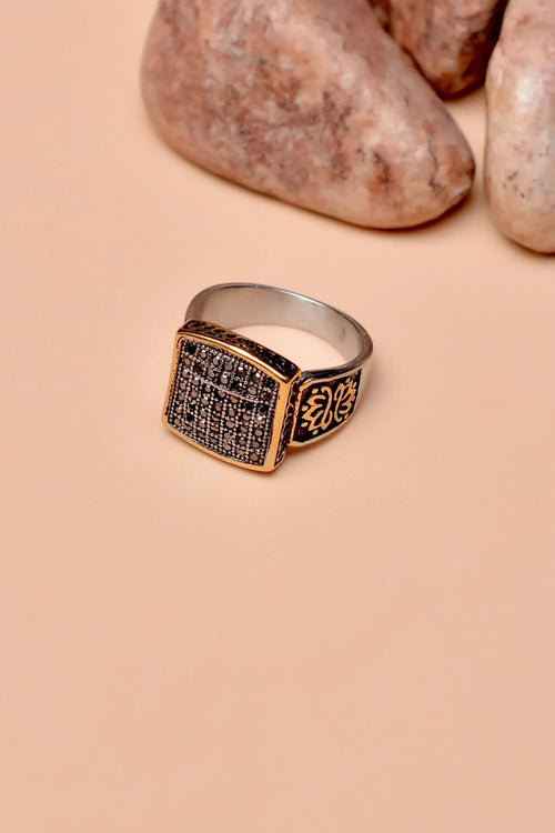 Gifting Black Ring