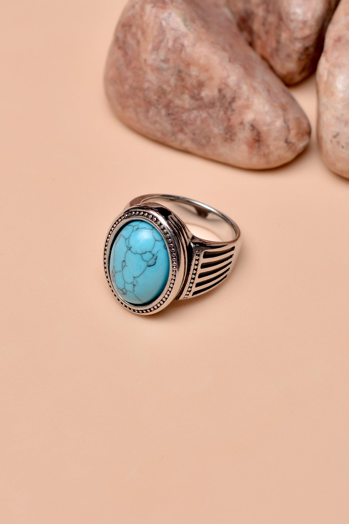 Gifting Black Ring